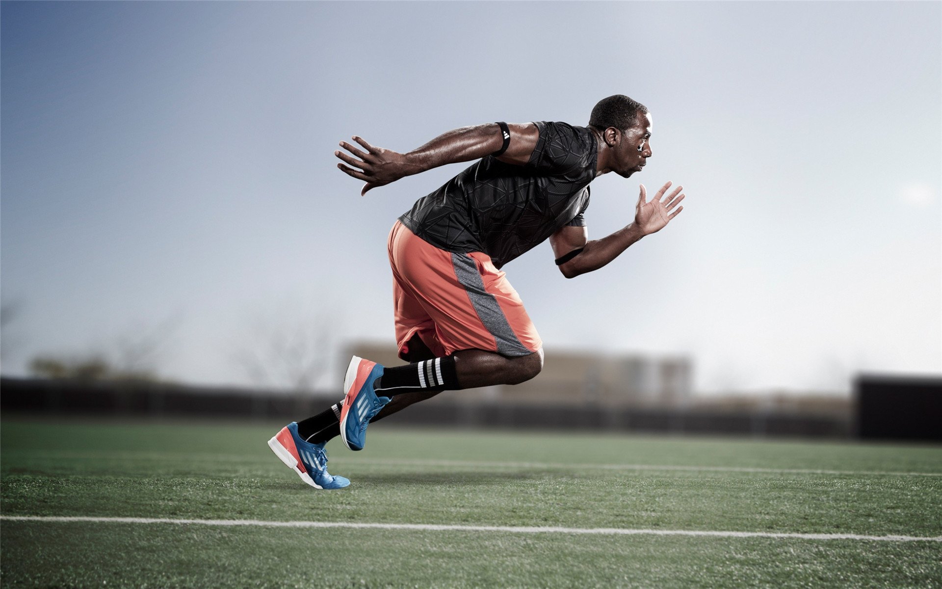 青训技术革新应用频繁，虚拟仿真等新设备助力深度训练，青训体系是什么意思